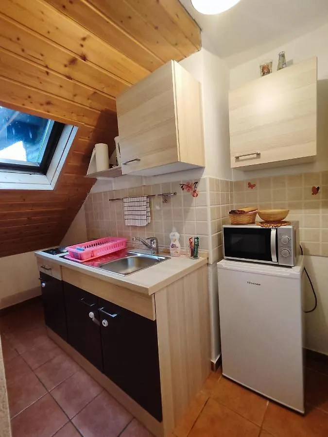 Apartment Madora - Studio Apartman For Two In Fuzine, Near The Lake Croatia
