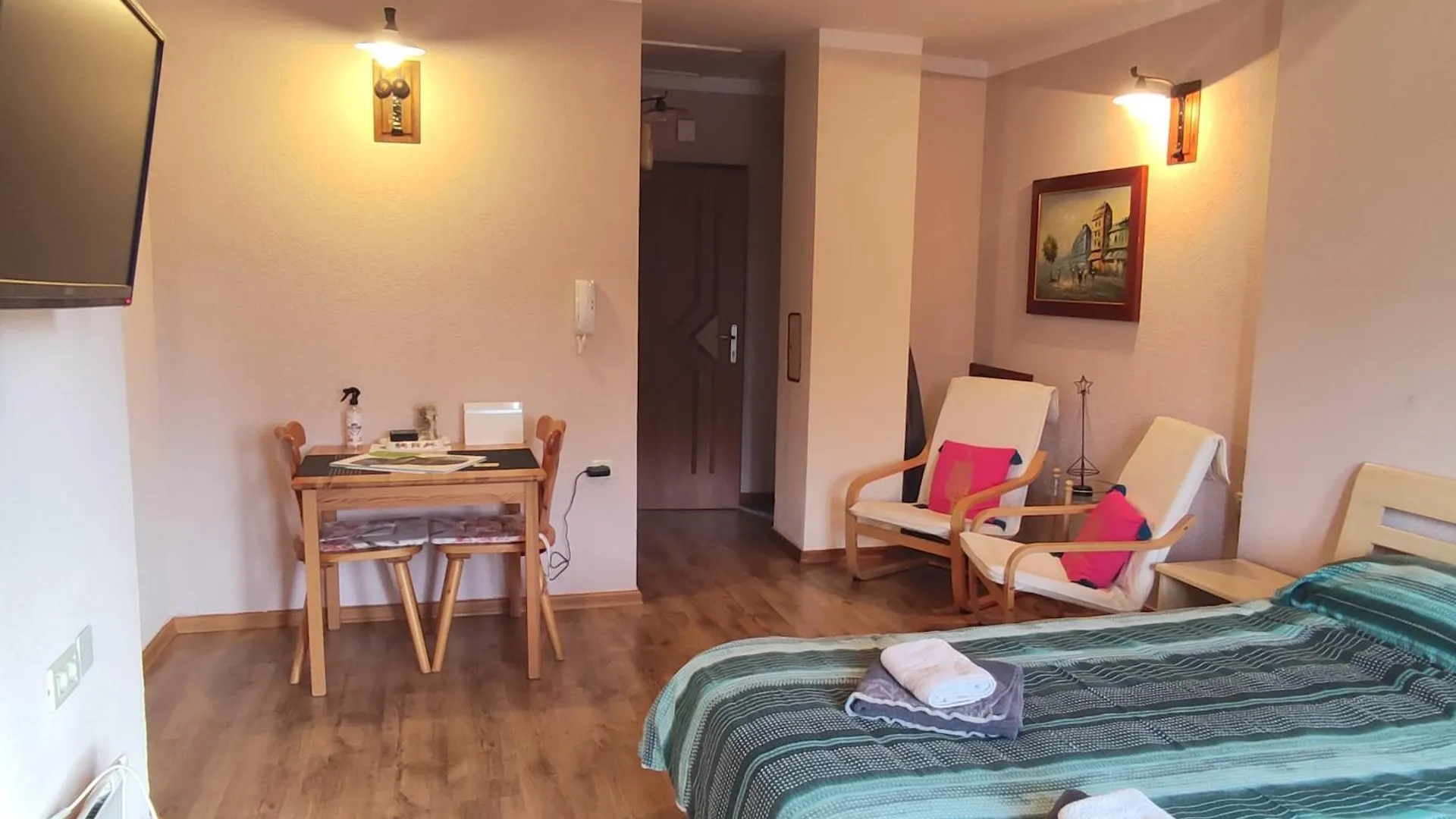 Madora - Studio Apartman For Two In Fuzine, Near The Lake Croatia